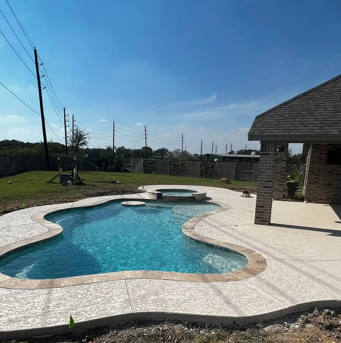 Freeform Pools built by Aquatic Pools TX