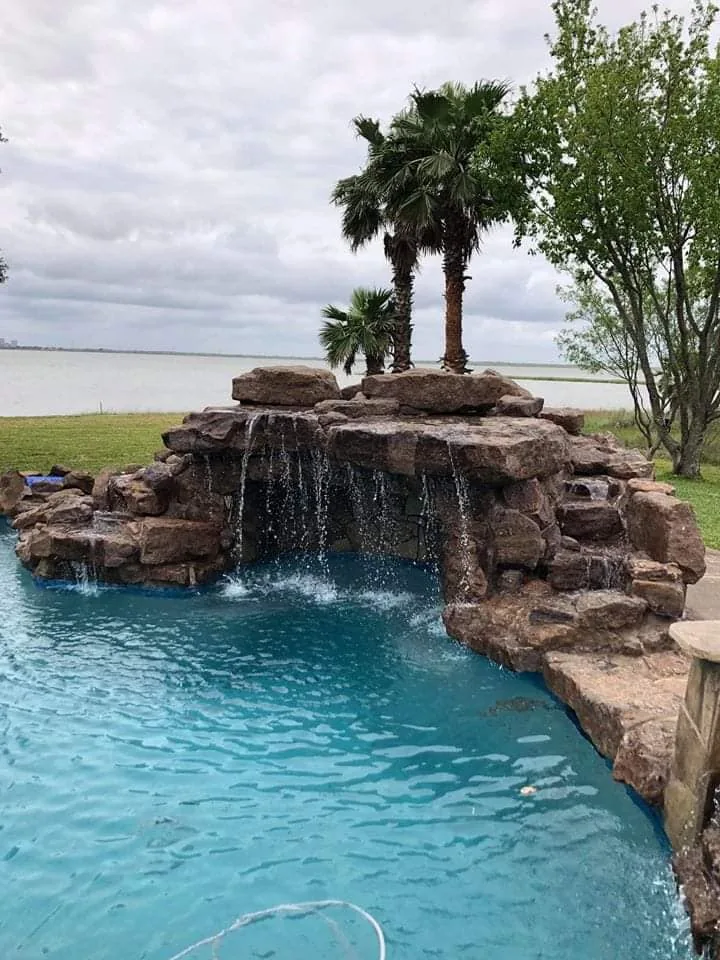 Freeform Pools project 12 by Aquatic Pools TX