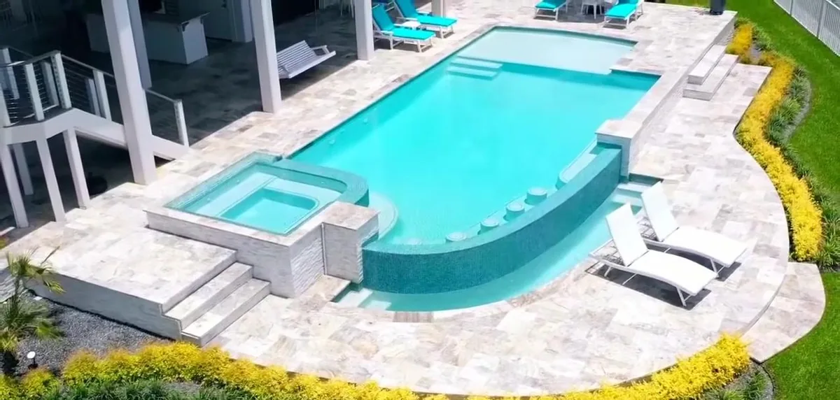 Geometric Pools project 10 by Aquatic Pools TX